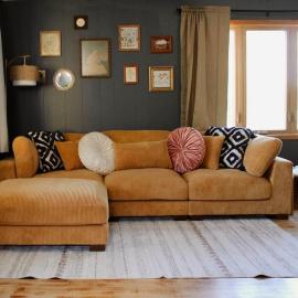 Ely Camp Haus - Vintage home in Downtown Ely, hotel sa Ely