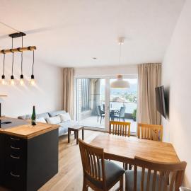 Die Malerei Penthouse by Da Alois