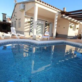 Casa cerca del mar, ideal para naturaleza y mascotas - ES-184-69, מלון בדלטברה