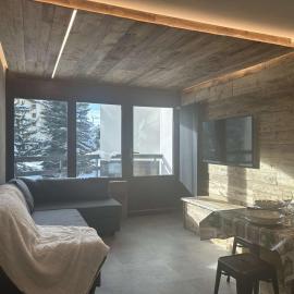 Charmant appartement ski 5 pers, Montgenèvre, parking - FR-1-330D-158, hotel in Montgenèvre