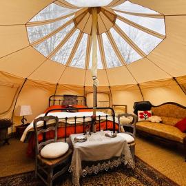 La Belle Étoile Spa en camargue, viešbutis mieste Arlis