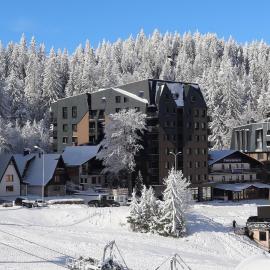 Apart-hotel Pahulja, Hotel in Jahorina
