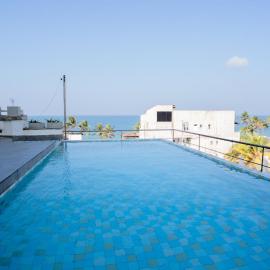 Crystal Sand Mount Lavinia