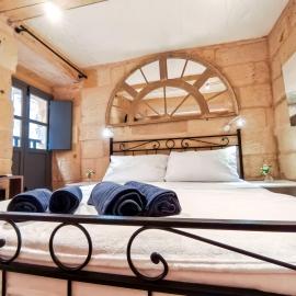 Historic 300 Years Townhouse in Birgu Vittoriosa, hotel in Birgu