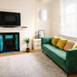 Evo Green Gravesend 2 bed Apartment, 2 mins Station, Town Centre: Gravesend şehrinde bir otel