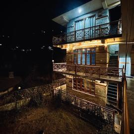 Namaste Homestay, hotel v destinácii Nagar