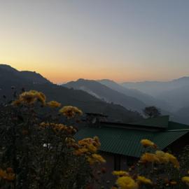 Luxsugero Mountain View Premium Cottage