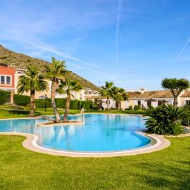 House in Bahía Golf with pool and ocean views