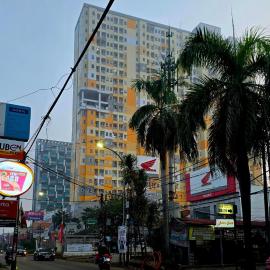 Grand Icon Caman Studio next to Ibis Style Jatibening Bekasi, hotel en Bekasi