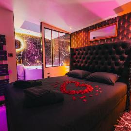 Broglie में, होटल Love room, sauna et jacuzzi