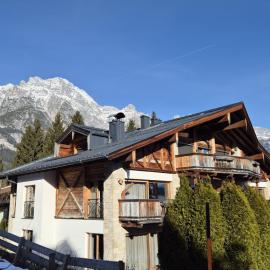 Mountain Lodge Leogang- Modernes Alpen Apartment, Balkon, Bergblick, Kamin, Sauna
