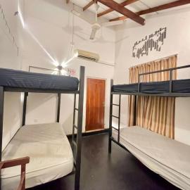 Sanasya Villa - Guest & Hostels