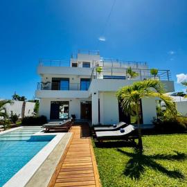 Villa Samara - 10p - 5bdr - Diani Beach - Piscine, hotel Magutu városában