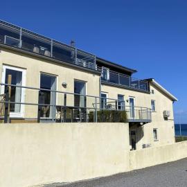 Apartment Yosefin - 50m from the sea by Interhome