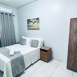 Casa para se sentir em casa, hotel i Mineiros