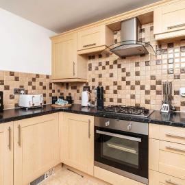 3 Bedroom House with 6 Beds, Garden and BBQ, Sheffield