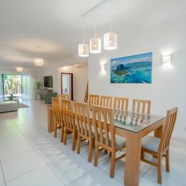 Spacious Modern Garden Flat