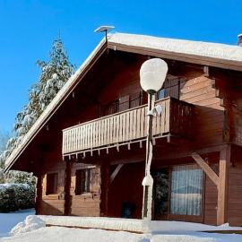Chalet Des Charmes, khách sạn ở Thollon