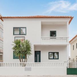 Póvoa Studios by Pomerania, hotel in Póvoa de Varzim