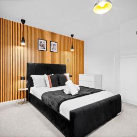 Spacious 5 Bedroom & 5 Bathrooms House - Garden - Parking - Netflix 376MW, hotel em Birmingham