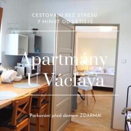 Apartmány U Václava - 7 minut od letiště Václava Havla - parkování zdarma, Hotel in Kněževes