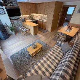Luxury Teola、Clevoloのホテル