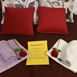 FAMILY DELUXE - SLEEP WELL! Very quiet night - Queensize good quality twinbed and second bedroom 2 single beds- Spacious 60m2 - supermarket Prisma and restaurang only 200m - ski rental and trail - tea and coffee - towels, hotell i Nyslott
