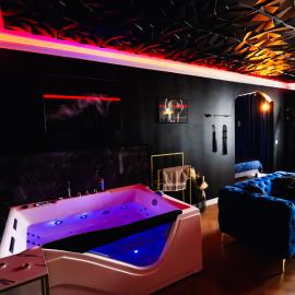 Secrets d'Aix Suite Jacuzzi & Vue Casino, hotel in Aix-les-Bains