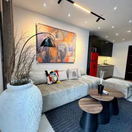 MAISON 9 Apartments Surulere, hotell i Lagos