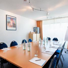 Garner Hotel Stuhr - Bremen A1 by IHG، فندق في بريمين