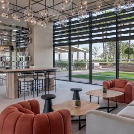 Yas Plaza Bay by IHG، فندق في أبوظبي
