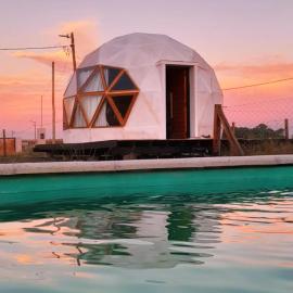 Glamping privado con pileta y quincho, hotel in San Vicente