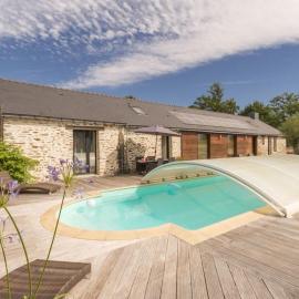 Gîte rural rénové avec terrasse en campagne, accepte animaux
