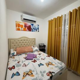 Private Cozy Home, hotel a Tagum