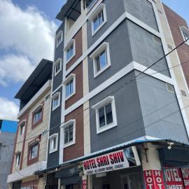 Hotel shree shiv, hotel in Indore