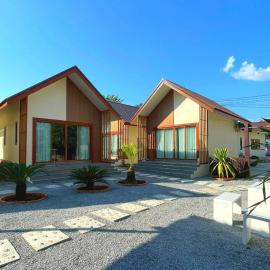 Chortip House