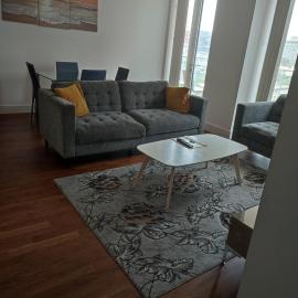 Modern 2 bedroom Apt with easy access to Central London, O2, Excel centre and Parking