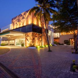 Hotel Gentleman Plaza, hotelli kohteessa Alleppey