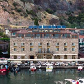 Assos Troy Port Hotel, hotel din Behramkale