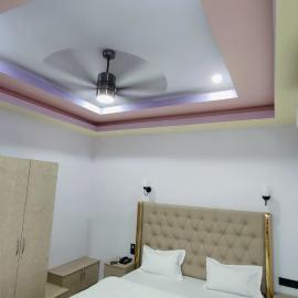 Hotel Narendra Palace, hotel di Bāgeshwar