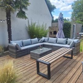 Studio en fond de jardin, Hotel in Saint-Herblain