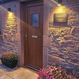 Country cottage with garden, views & games room
