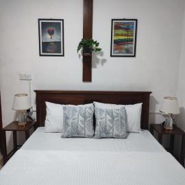 Hatton Easy Stay