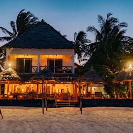 Helwas Beach Resort, hotel i Bwejuu