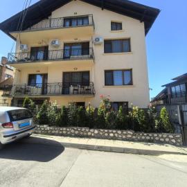 Tsvetkovi Guest House, hotel u gradu Dobrinište