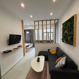 Luxury & Comfort near the University, hotel a Blagoevgrad