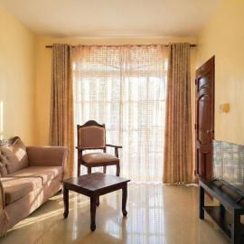 Ocean Breeze 2BR Apt 50m to Beach Pool AC