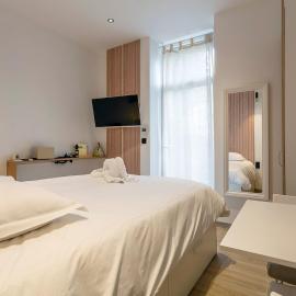 Lovely apartment with Garden and air conditioning