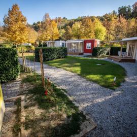 Mobile Home in der Alba Village Residenz, hotel din Alba