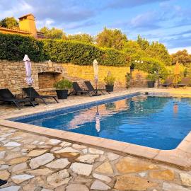 Le Mas de San Lou, hotel Cabasse-ban